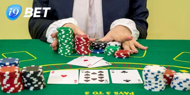 Mẹo Chơi Bài Baccarat - Bí Quyết Chiến Thắng Từ A Đến Z Cược phẳng giúp duy trì nguồn vốn trong mẹo chơi bài Baccarat